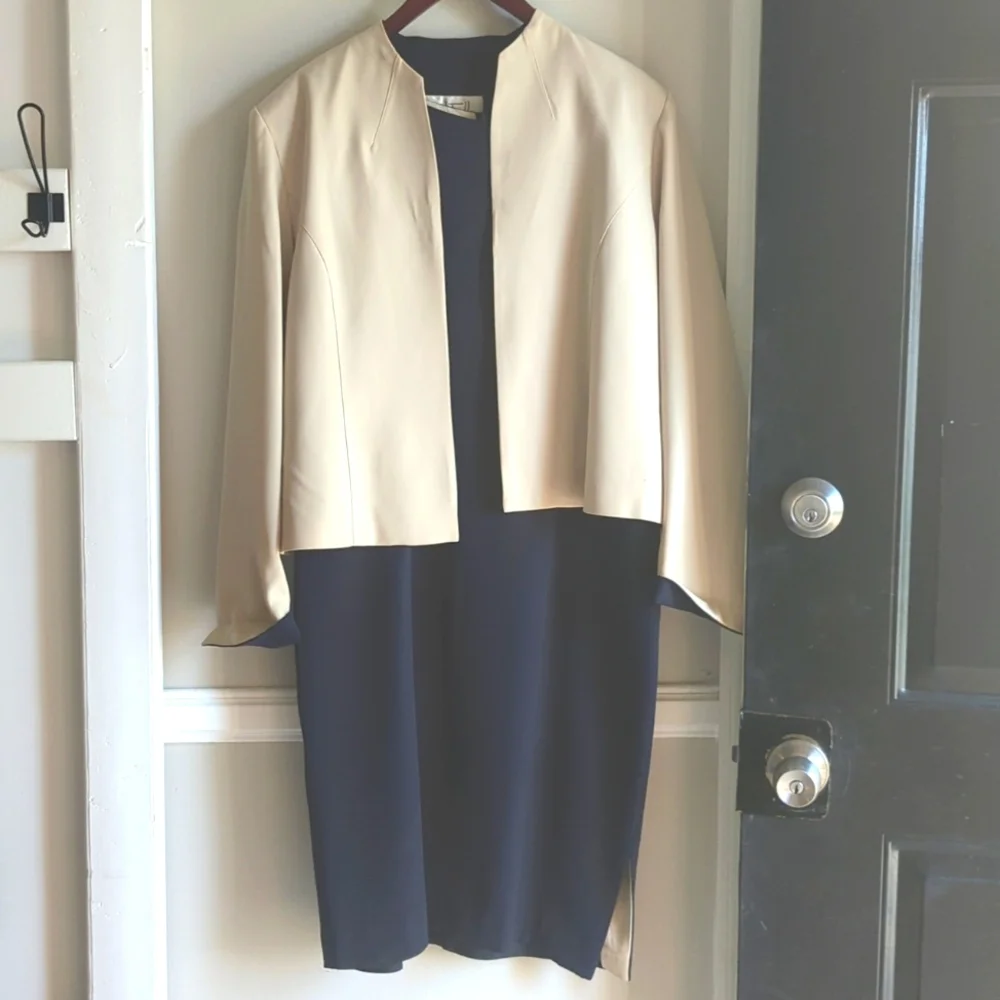 Mary McFadden Collection Dress 2 Piece Dress Suit Set 12 VTG Navy Neutral - Picture 1 of 11